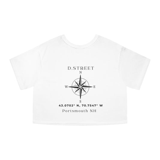 Cropped T-Shirt with Nautical Compass Design - Perfect for Casual Wear or Summer Adventures